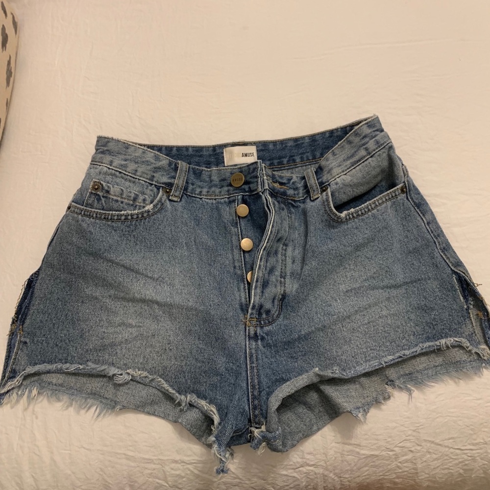 Amuse society denim shorts